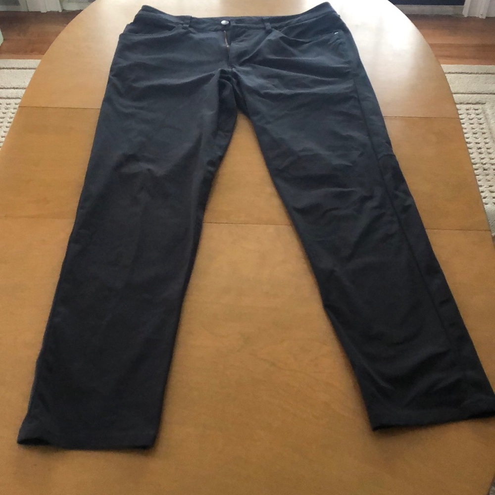 Men’s Lululemon ABC Pants